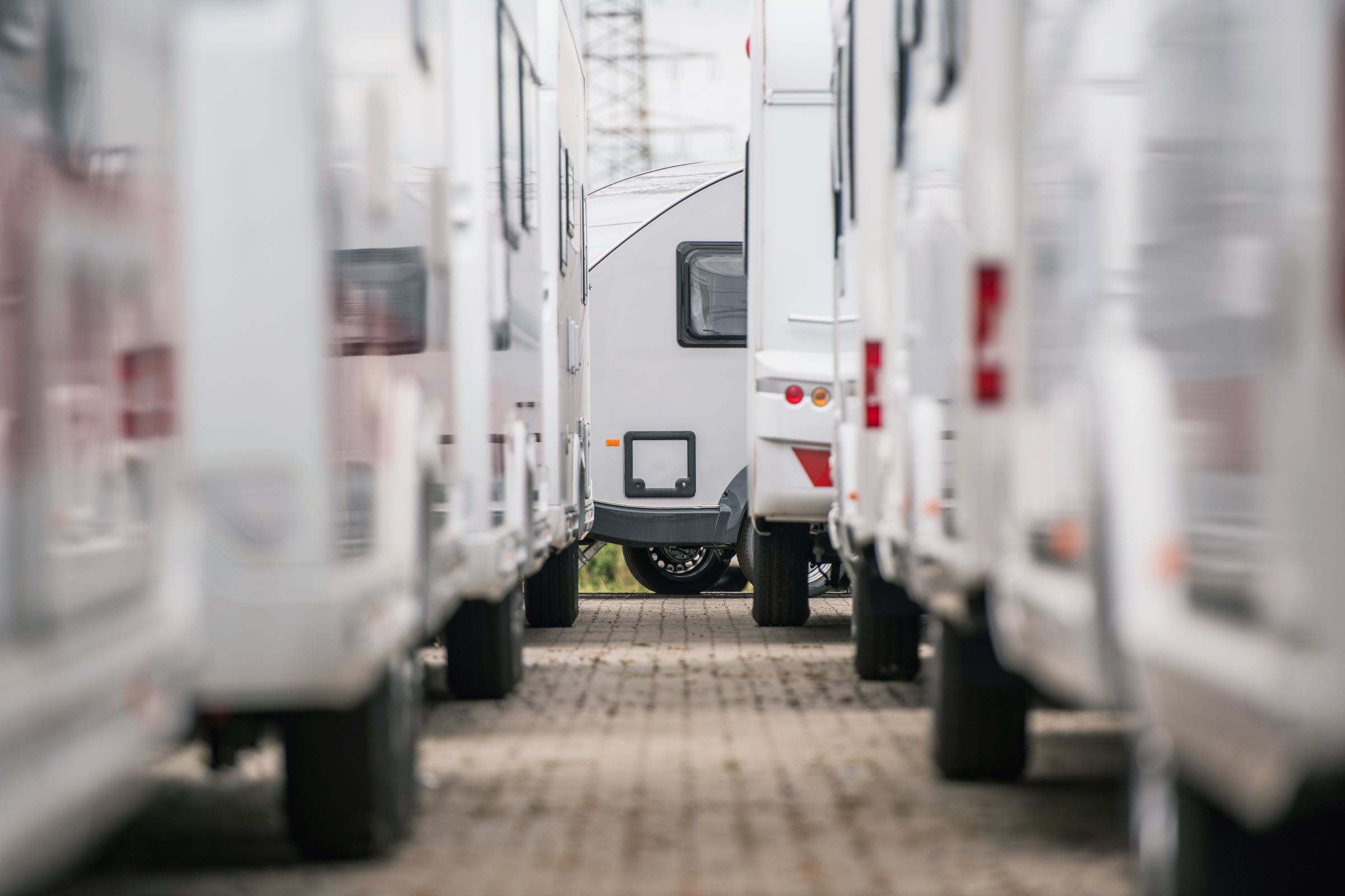 Caravan Sales Yard | Featured image for the Suggestions and Tips for Buying a Caravan Blog from Fido Finance.